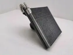 Radiateur chauffage climatisation Volkswagen T-Roc 2018 OEM 5Q0816679B