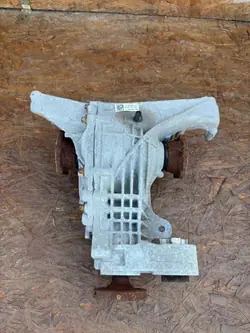 Bakaxel differential Audi A4 B9 3.0 TDI Begagnad