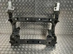 UTO55303 Cadre auxiliaire avant Mercedes C W205