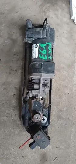 Pompe compresseur suspension air BMW OEM 6793778