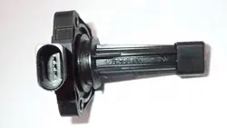 Capteur de niveau d'huile Audi Q7 4L 03C907660T