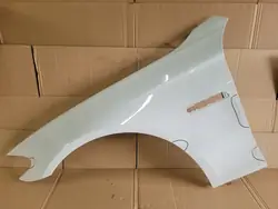 Parafango anteriore sinistro BMW 5 F10 F07 F11 09-17