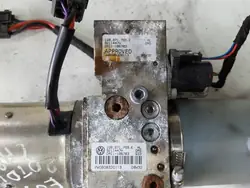 Pompe de toit Volkswagen OE 1Q0871789E d'occasion