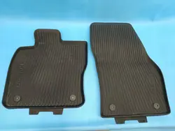 Tapis en caoutchouc SKODA KAROQ LIFT 1.5 TSI 2023 57B061502