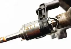 Rampe d'injection OEM 04E906036AT pour 1.0 TSi DKL