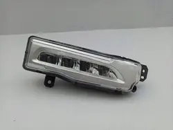BMW G05 X5 G06 X6 G07 X7 DRL Halógeno LED Direito Frontal