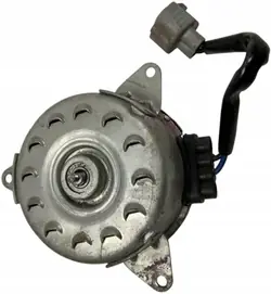 Infiniti OE Jäähdytystuulettimen moottori OEM SIL-WEN-CHL-INF-3.5-3.7