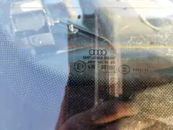 Lunette arrière OEM FRC3515 pour Audi A4 B8 2009