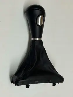 Pomo de cambios Audi OEM 8K1713139A - Usado