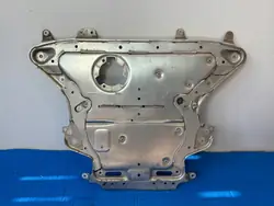 Plaque de couvercle moteur BMW OEM 6887546 - Occasion