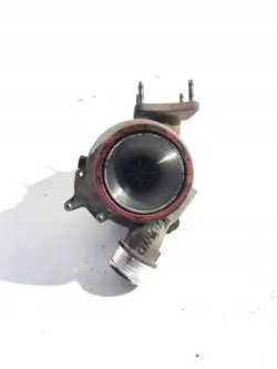 Turbo OEM 31331331 Volvo V60 2.0 D3:lle - Käytetty
