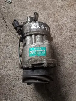 Käytetty AC-kompressori OEM 1J0820803F VW Golf IV:lle
