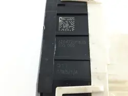 Serrure de porte avant droite MERCEDES-BENZ E (W124) A2047201835