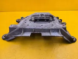 Audi Vaihteiston Tuki OEM 8K0399263 - Käytetty