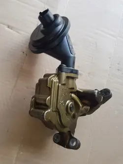 Tuyau de Pompe à Huile Audi OEM 059115105BK - Occasion