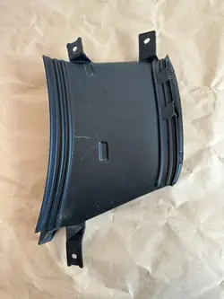 Nissan LEAF II Luftguide OEM 622535MP0A - Begagnad