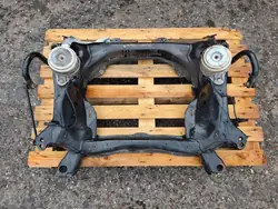 Suporte dianteiro Mercedes W204 OEM RCD23896 4MATIC