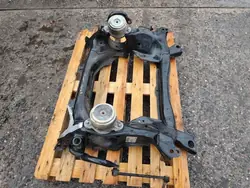 Mercedes W204 Vorderwagen OEM RCD23896 4MATIC