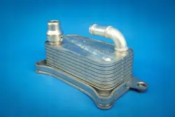 Refroidisseur d'huile d'occasion OEM 06E117021J Audi S4 S5 A6 A7 A8