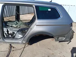 VW Passat B8 Familiar Salpicadero trasero izquierdo OEM 01