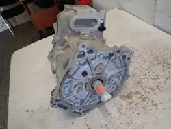 Käytetty Nissan OE sähkömoottori 290C06UM0B