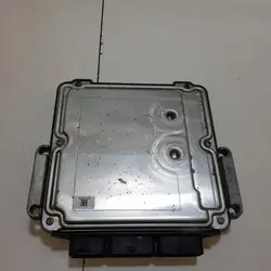 Nissan Moottoritietokone OEM 0281017185 23710BB47A