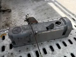 Tampa de Válvula Mercedes W123 2.4D R6160161105