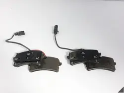 OEM 4H0615415L Takaosan keraamiset jarrupalat Audi RS7