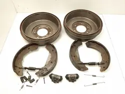MAM40768 Taka jarruvasara - Mitsubishi OE