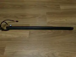 Höger Elektrisk Baklucka Aktuator Skoda Octavia III 5E9827852D