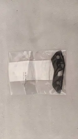 Mercedes-Benz A W176 Frontstoßstangenführung A1778851500