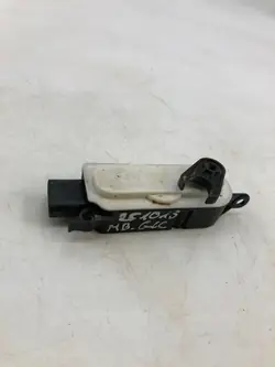 Moteur de volet VW OEM 131888800021 pour Polo Classic