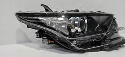 Phare Avant Droit Toyota Auris II Lift 15-18 OEM 81130-02K30