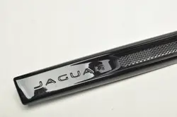 Jaguar XJ X351 Oikea lokasuoja OEM EW9M-280B10-AB