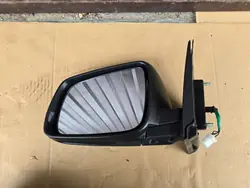 Mitsubishi OE 7632A093 vasen sivupeili