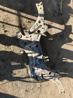 Motorfäste OEM Ford Focus Mk2 - Fram, 1.6 TDCi