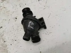 BMW OE 7633477 Begagnad kylvätsketermostat