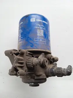 Base montagem suporte secador IVECO EUROCARGO 08-15