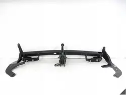 Peräkoukku OEM 67570065 Renault Kangoo III:lle