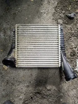 Intercooler VW Touareg 2010-2018 7L6145803F