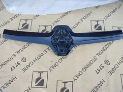 GRILL ATRAPA RENAULT TRAFIC III