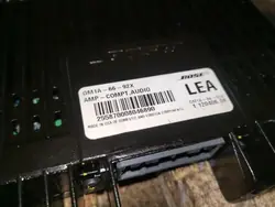 Mazda Ljudförstärkare OEM GM1A6692X - Begagnad