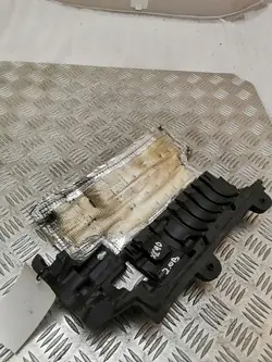 Joint de couvercle moteur Volvo XC90 2018 OEM 31368934