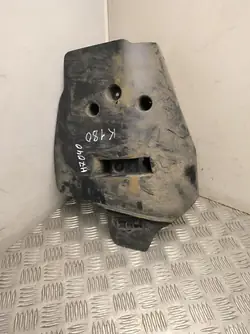 Protetor inferior motor BMW OEM 6895223 - Usado
