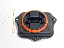 Módulo de ajuste de faróis Ford Kuga II SUV 90100295