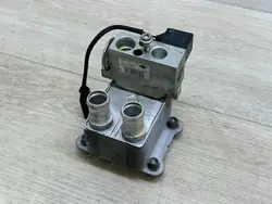 Soupape radiateur AC Porsche OEM 97057348100 - Occasion