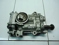 Pompe à huile Mazda OEM R2AA11700 pour 6 GH 2.2 MZR-CD