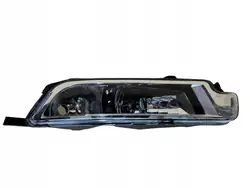 VOLKSWAGEN PASSAT B8 Farol de Neblina Direito OEM