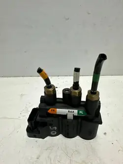 Braço de suspensão dianteiro OEM CPLA5B710AG Land Rover