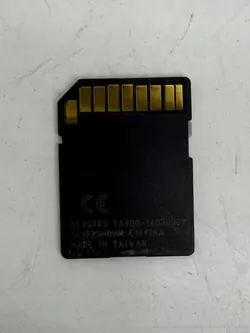 OEM 8X0919884G SD-kortti Audi Navigaatiokarttoihin